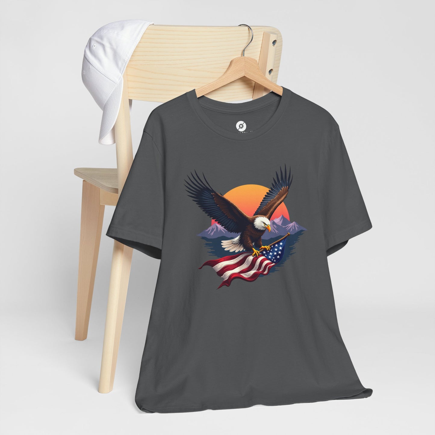 Patriotic Eagle Graphic Tee - Unisex Jersey Short Sleeve T-Shirt